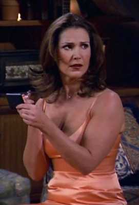 Frasier (Séries): Hot Pursuit S07 E18 | Programação de TV | mi.tv