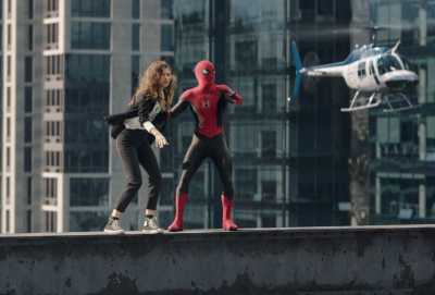 Homem-Aranha: Sem Volta para Casa faz US$ 1 bilhão e já é o maior filme de  2021 - Canaltech