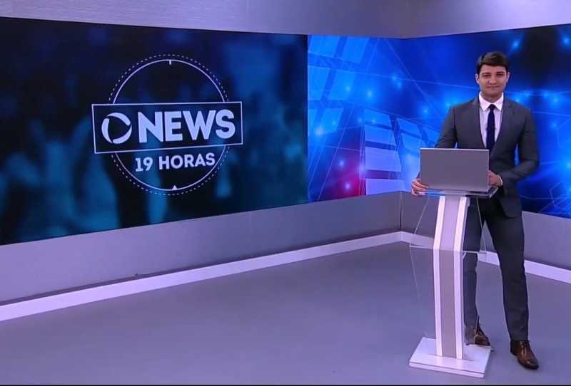 Heródoto Barbeiro e Kelly Godoy vão apresentar novo telejornal na Record  News