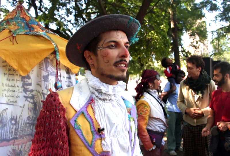 O Teatro de Rua (R)Existe!