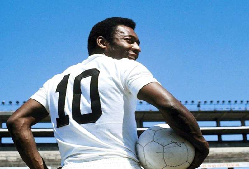 Pelé Eterno