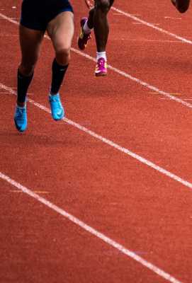 Long Distance Relay Races The 73rd All High School Men's Ekiden: Long-Distance Relay Race ...