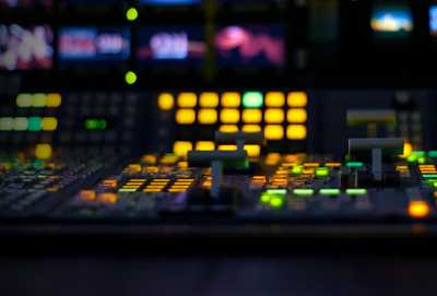 Programa The Story Is With Elex Michaelson