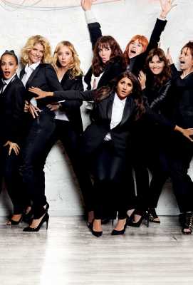 Faldas- la vista ideal de chicas con pasión bajo su ropa